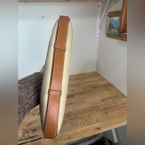 Salvatore Ferragamo Tan Italian Leather & Ivory Cream Canvas Shoulder Bag - Picture 7 of 11